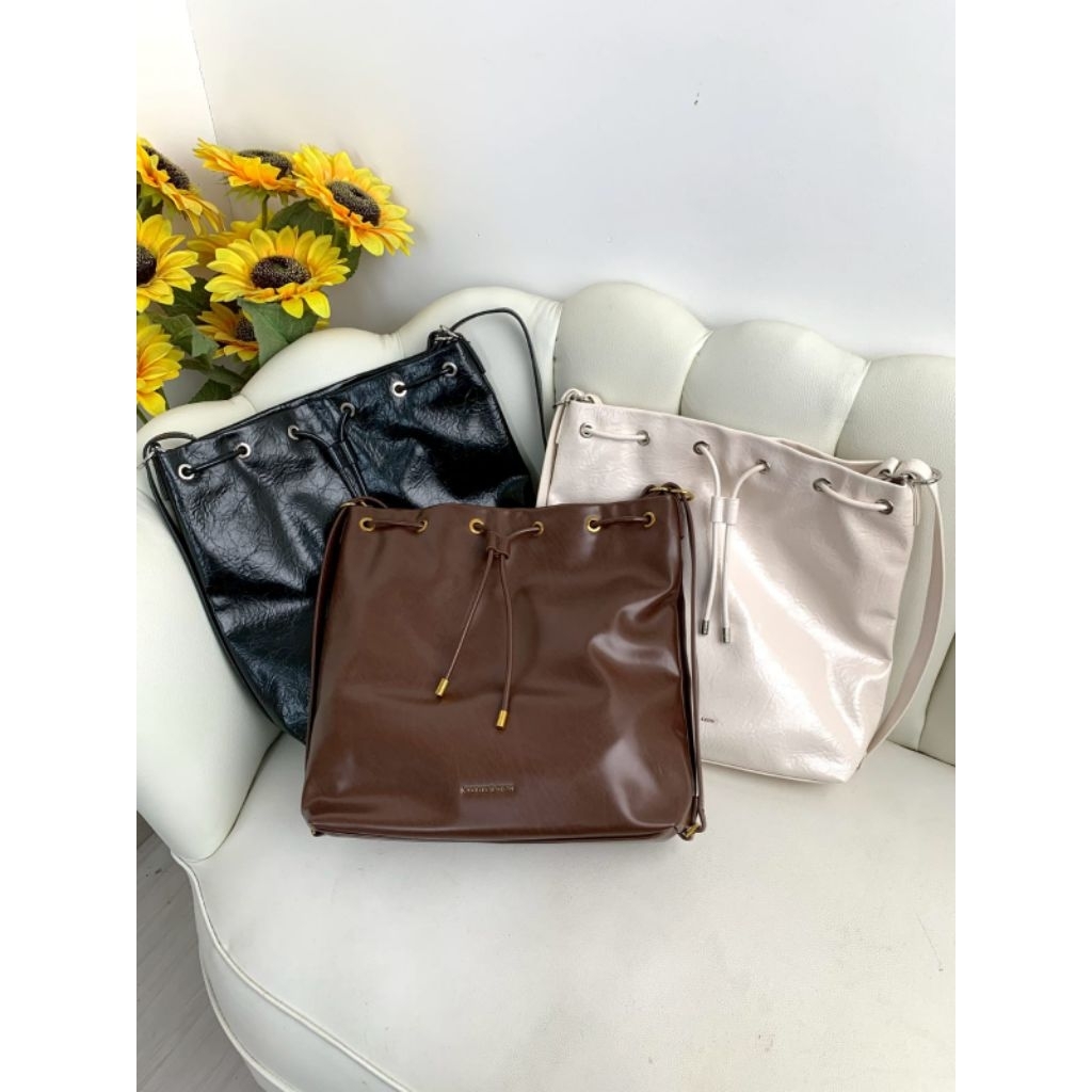 Tas Coklat | Tas Cewek | Tas Putih | Tas Kulit | Selempang | Tas Serut | Ck1050