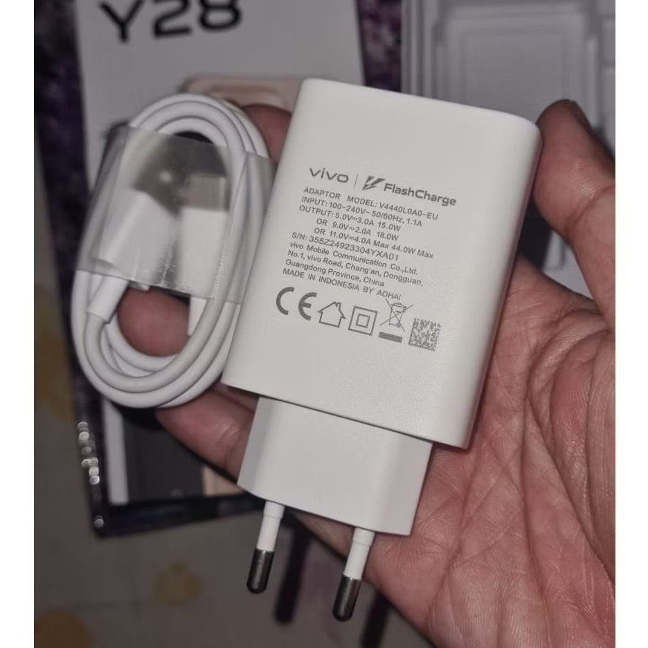 CHARGER CAS VIVO 4A 44 WATT FLASH CHARGE ORI BAWAAN HP V20 PRO V20SE V21 V22 V23 Y70 Y73 S7 S9 X30 X