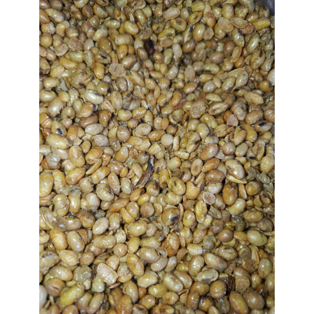 

kacang kedelai gurih dan renyah