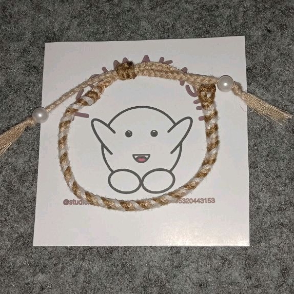 Gelang benang /Gelang benang Warna/Request Warna Benang/Gelang Couple