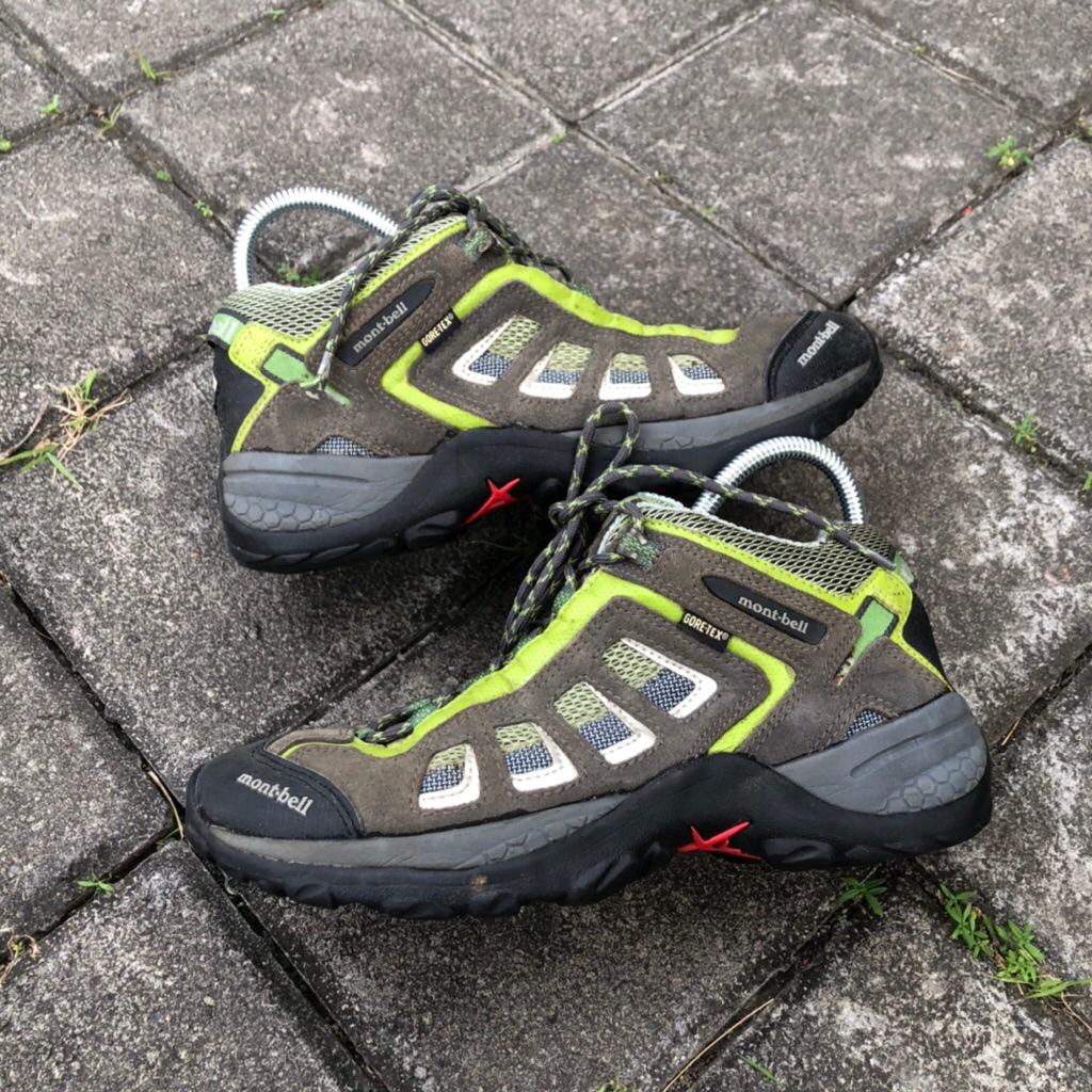 sepatu outdoor montbell 40 second bekas