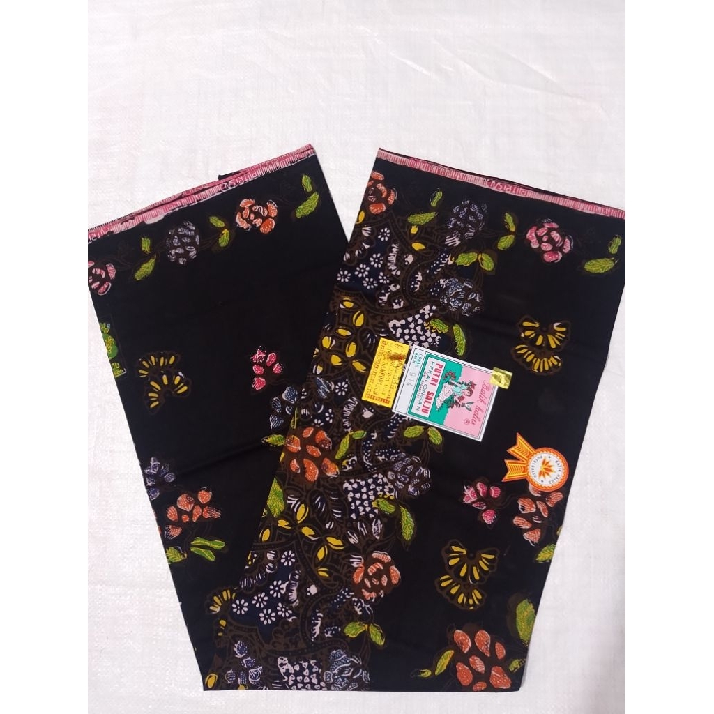 Sarung putri salju/Kain wanita halus tebal kualitas bagus/kain batik tulis motif elegan