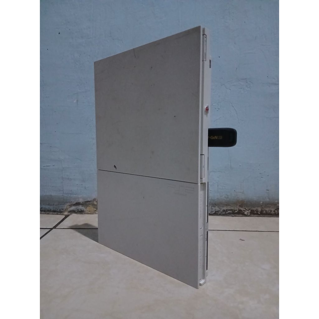 ps2 slim seri 9 matrix batangan (console only) free fd 32gb (sudah ada game)