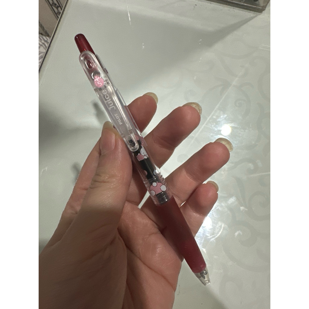 

Hello Kitty Pilot Pen