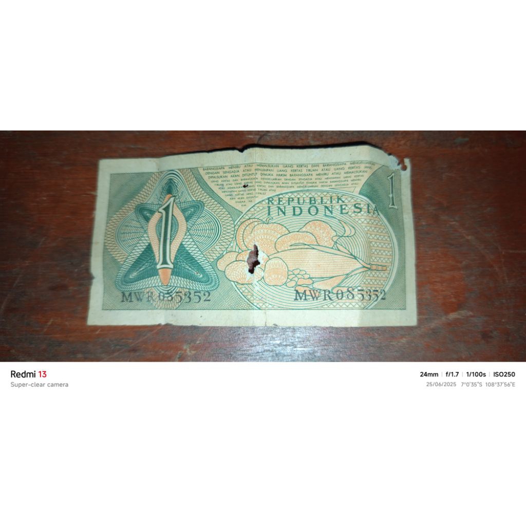 Uang jadul 1 rupiahNo seri MWR085352
Tahun pembuatan 1961