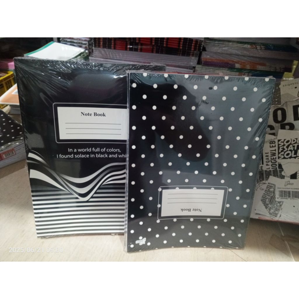 

buku 42 lembar panjang/buku boxy 42 lembar @1 biji