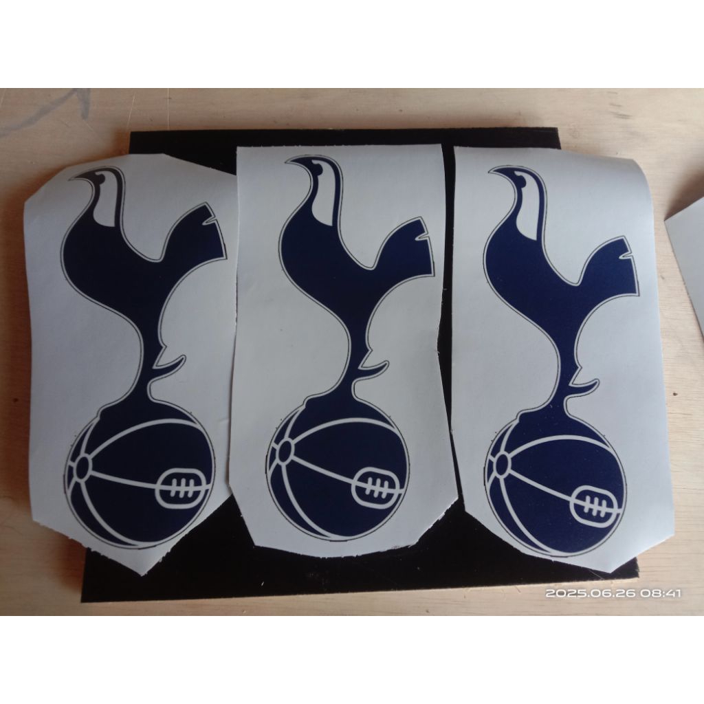 

STIKER LOGO SEPAKBOLA | TOT 25 cm
