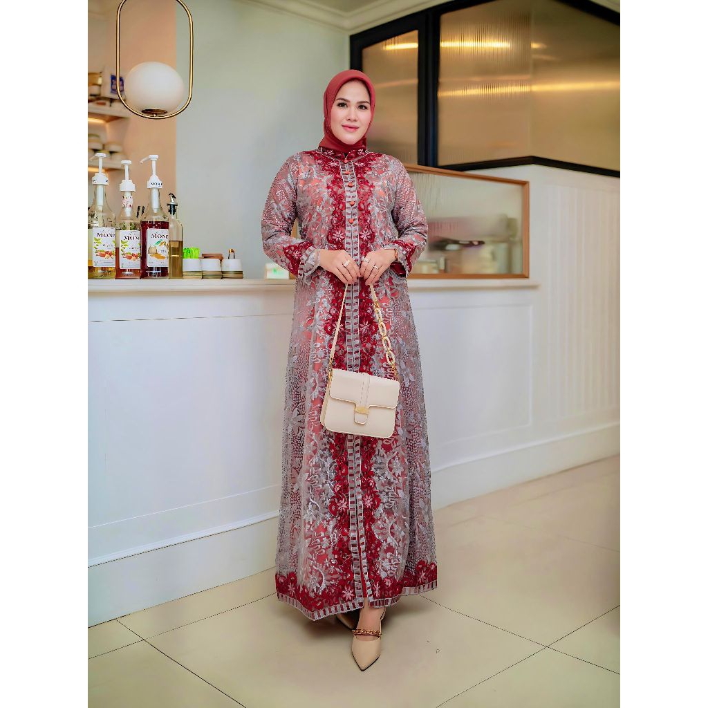 Gamis Shangrilla Bahan Tile bordiran Bagian depan berkancing plus bordir tempel dada