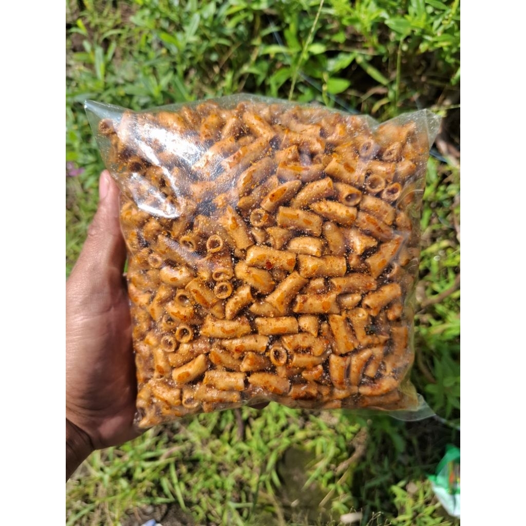 

Forcysn Makroni Bantet Kriwil Kemasan 500Grm Ss Snack & Food Pedas Daun Jeruk Makanan Cemilan