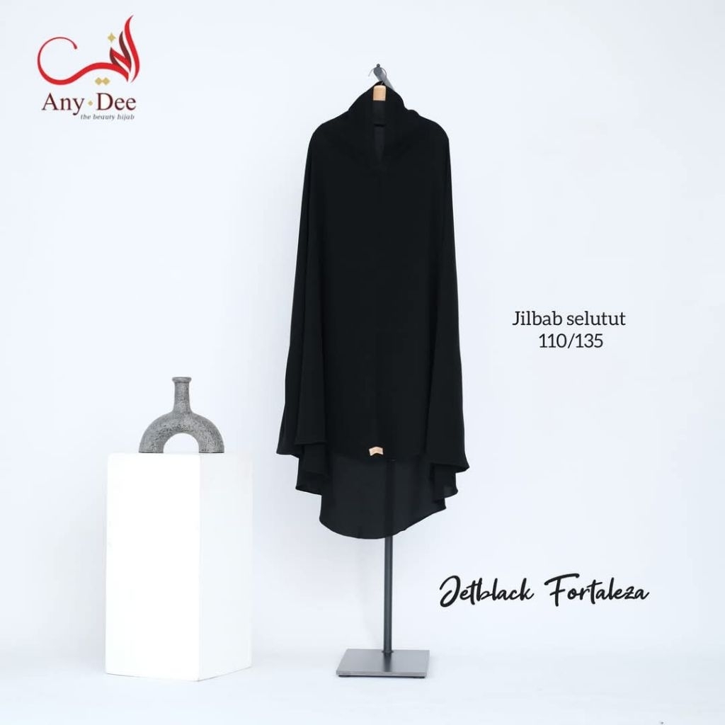 Khimar Bergo Syar'i Model Classic (Cutting Bulat) - Jetblack New Fortaleza