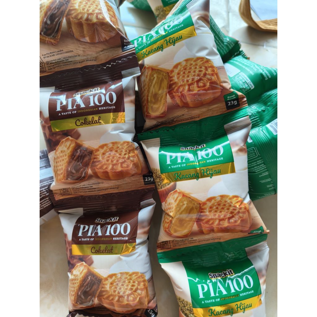 

(1 RENCENG = 10 PCS) SNACK IT PIA 100 COKELAT KACANG HIJAU