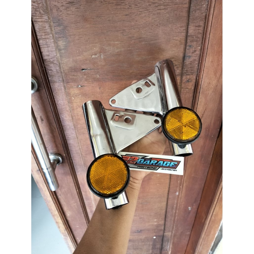 Kupingan lampu pangkon lampu Gl100 125 original