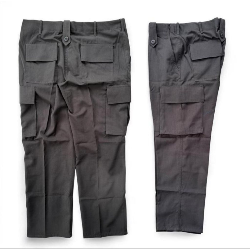 celana PDL cargo Polri coklat tua.