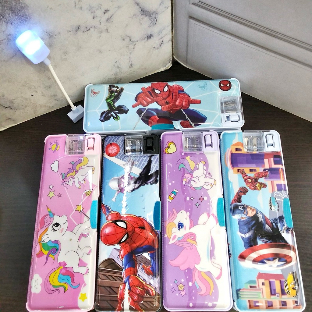 

TEMPAT PINSIL MAGNET G-288 ADA LAMPU BELAJAR SPIDERMAN CAPTAIN AMERICA UNICORN