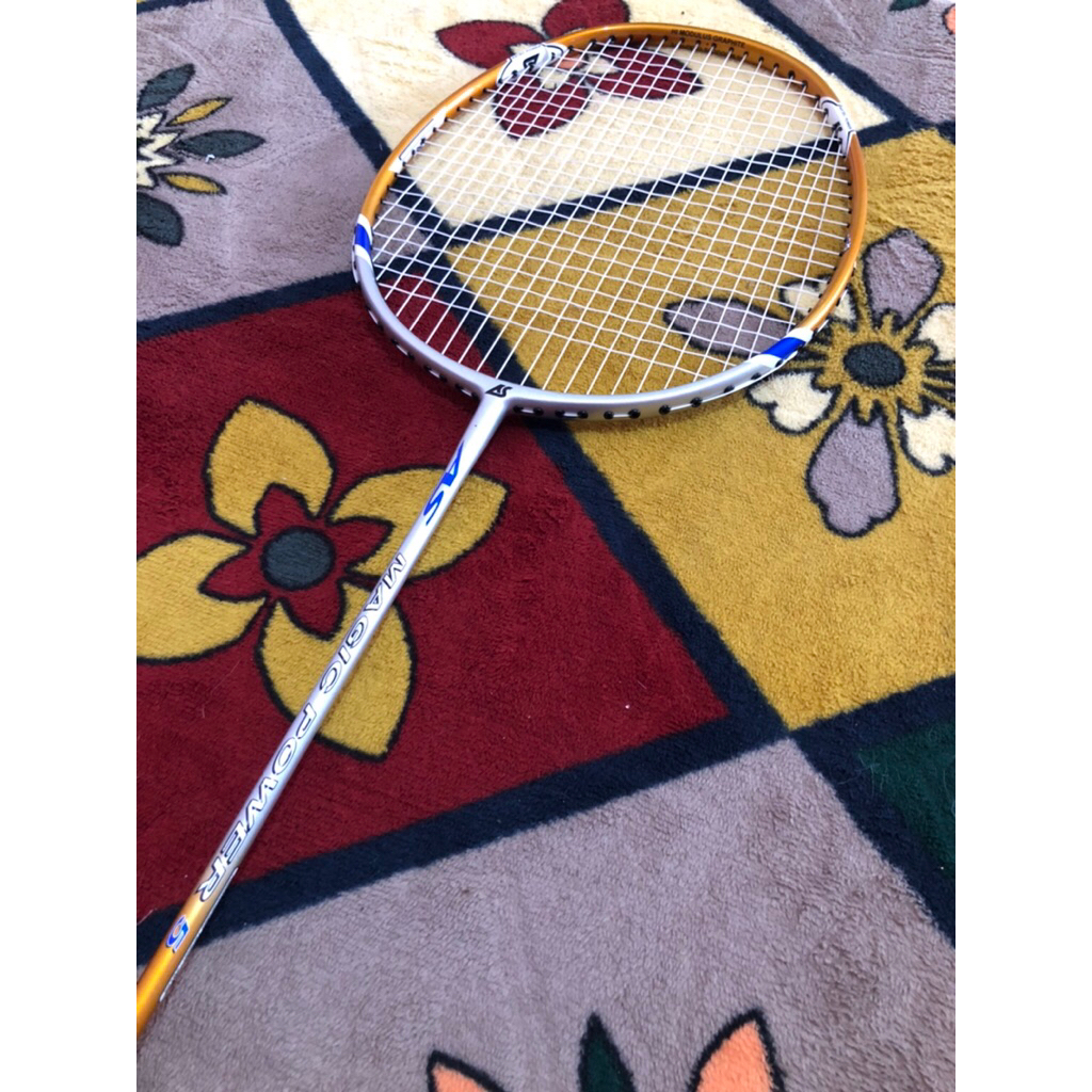 Raket Astec magic power 5