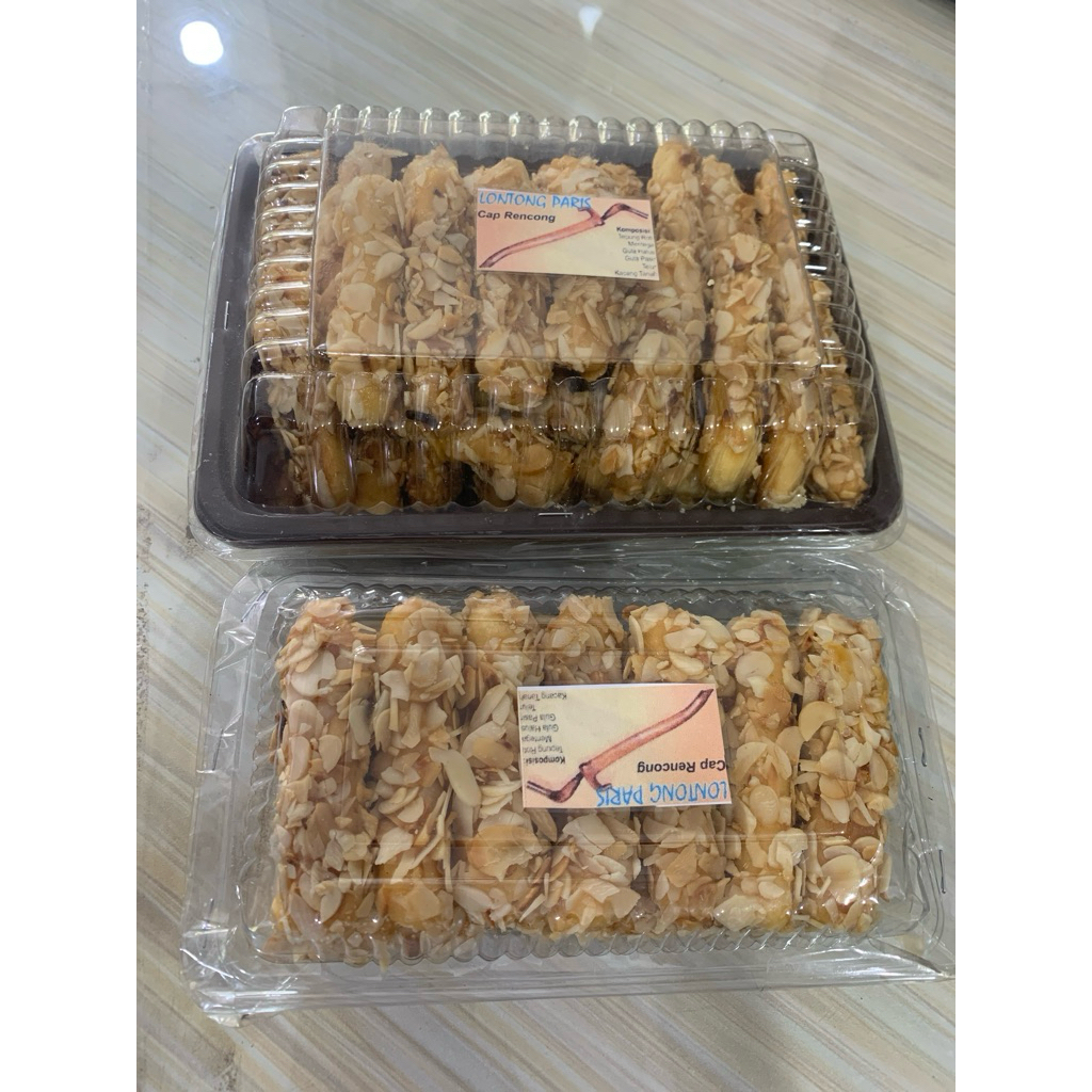 

lontong paris aceh/kue kacang wafer