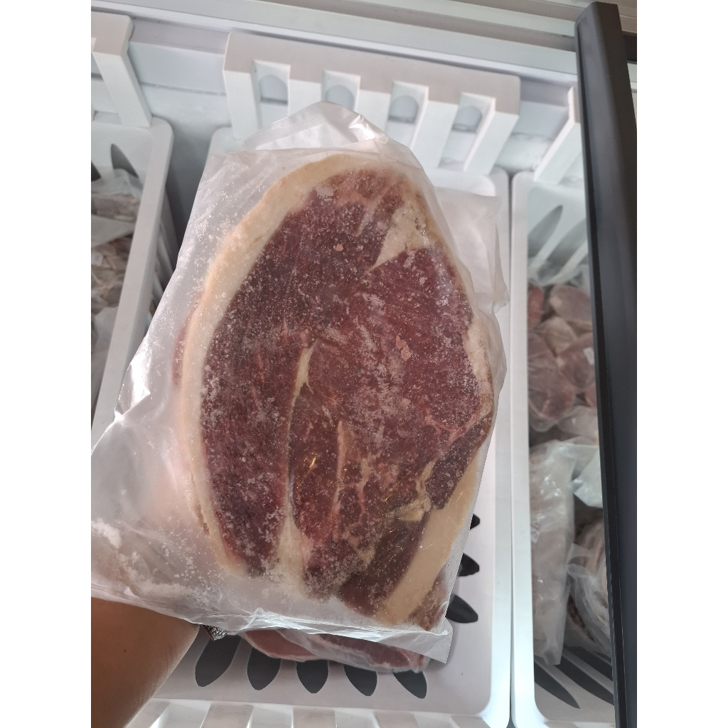

eat Beef Aus Frz Rump (Daging Tanjung) Merk Borello - Potongan Dendeng
