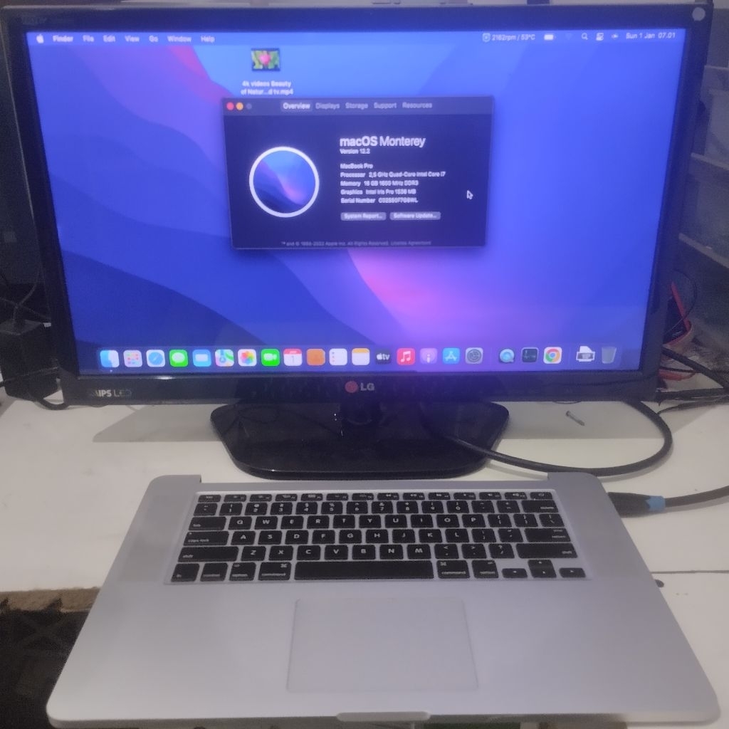 Macbook Pro 2015 i7 minus layar