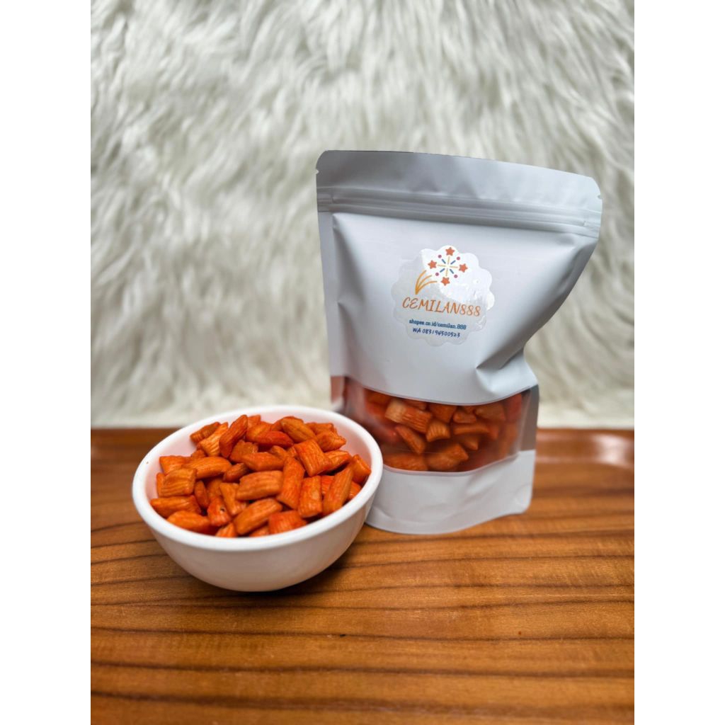 

Cemilan pang pang pedas , snack