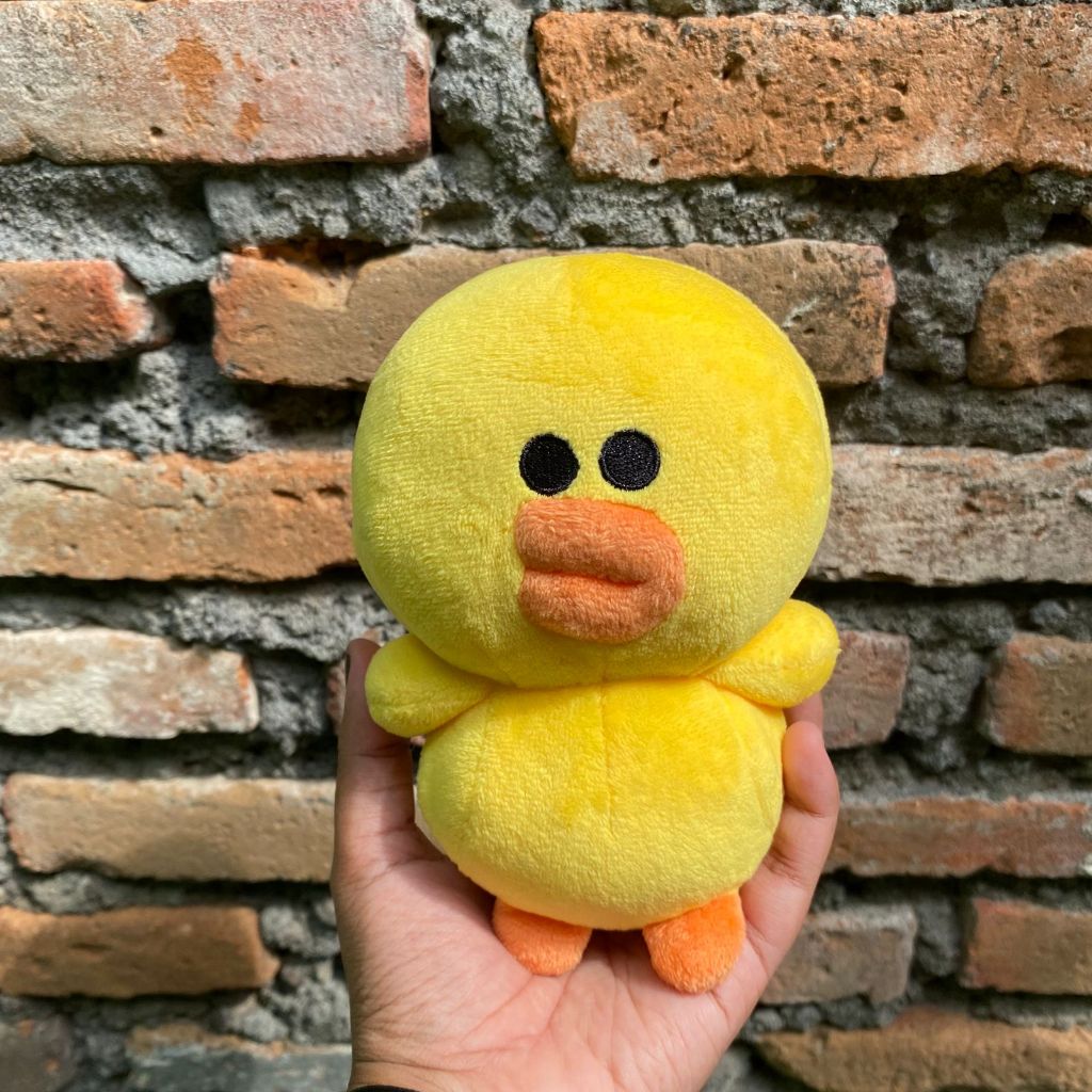 Boneka Sally Line Friends Mini Brand Line Friends