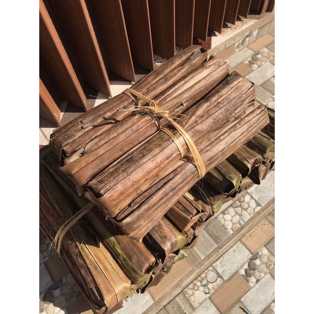 

Paket 10 Kg Gula Aren Murni Dari Air Nira Aren Naringgul Bergaransi