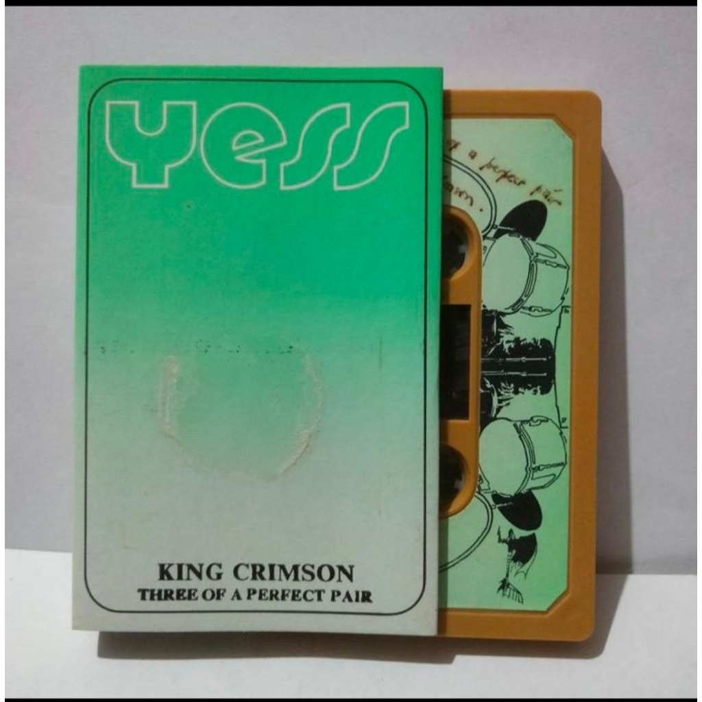 KASET PITA 13460- KING CRIMSON THREE OF A PERFECT PAIR