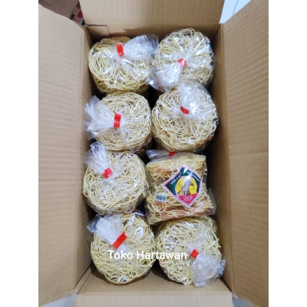 

Mie Bulat Kuda Menjangan @135gr 1 Dos 16pc