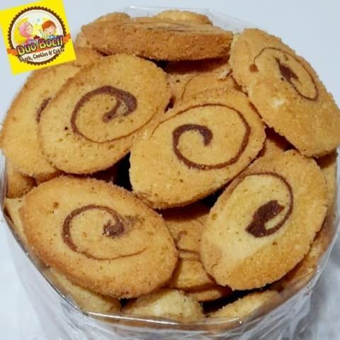 

Bolu Manis Kering Oval Ridho 150 Gram / Kue Kering Lebaran - Duo Bocil Snack