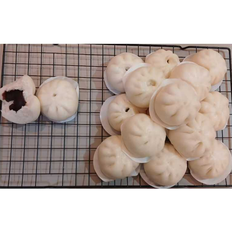 

Bakpao Halal Home Made / Pao / Bakpao aneka rasa bahan Premium / Dimsum Pao isi 6pc