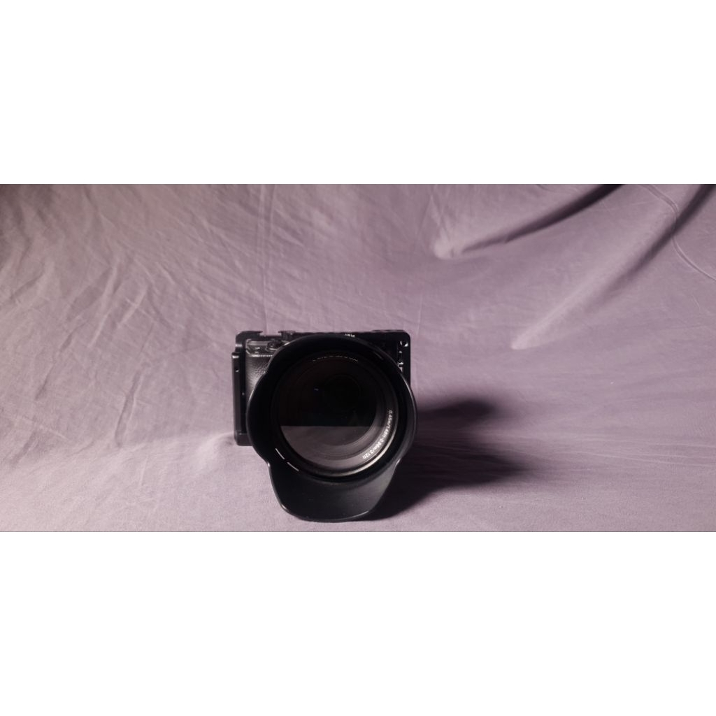 Sony A6400 + Lensa Kit