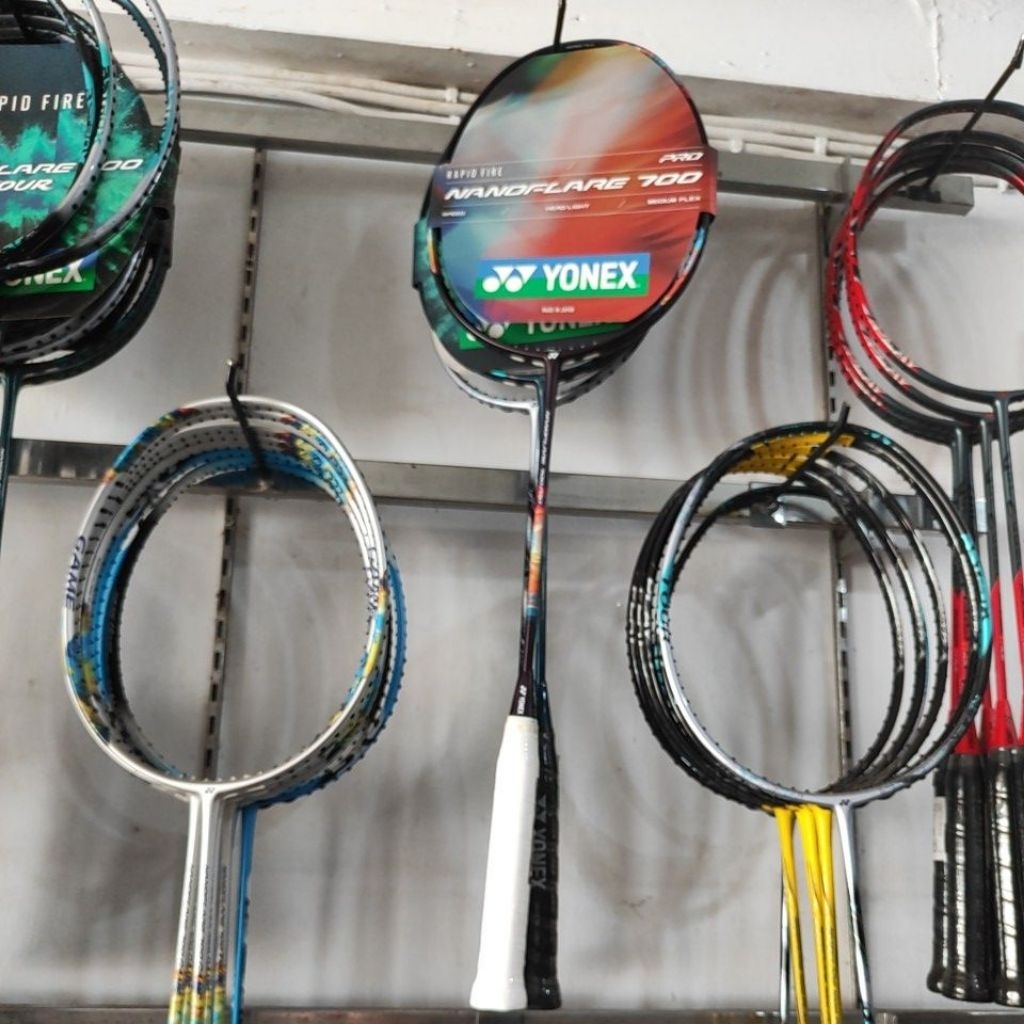 Raket bulutangkis Yonex Nanoflare 700PRO / Nanoflare 800 Pro