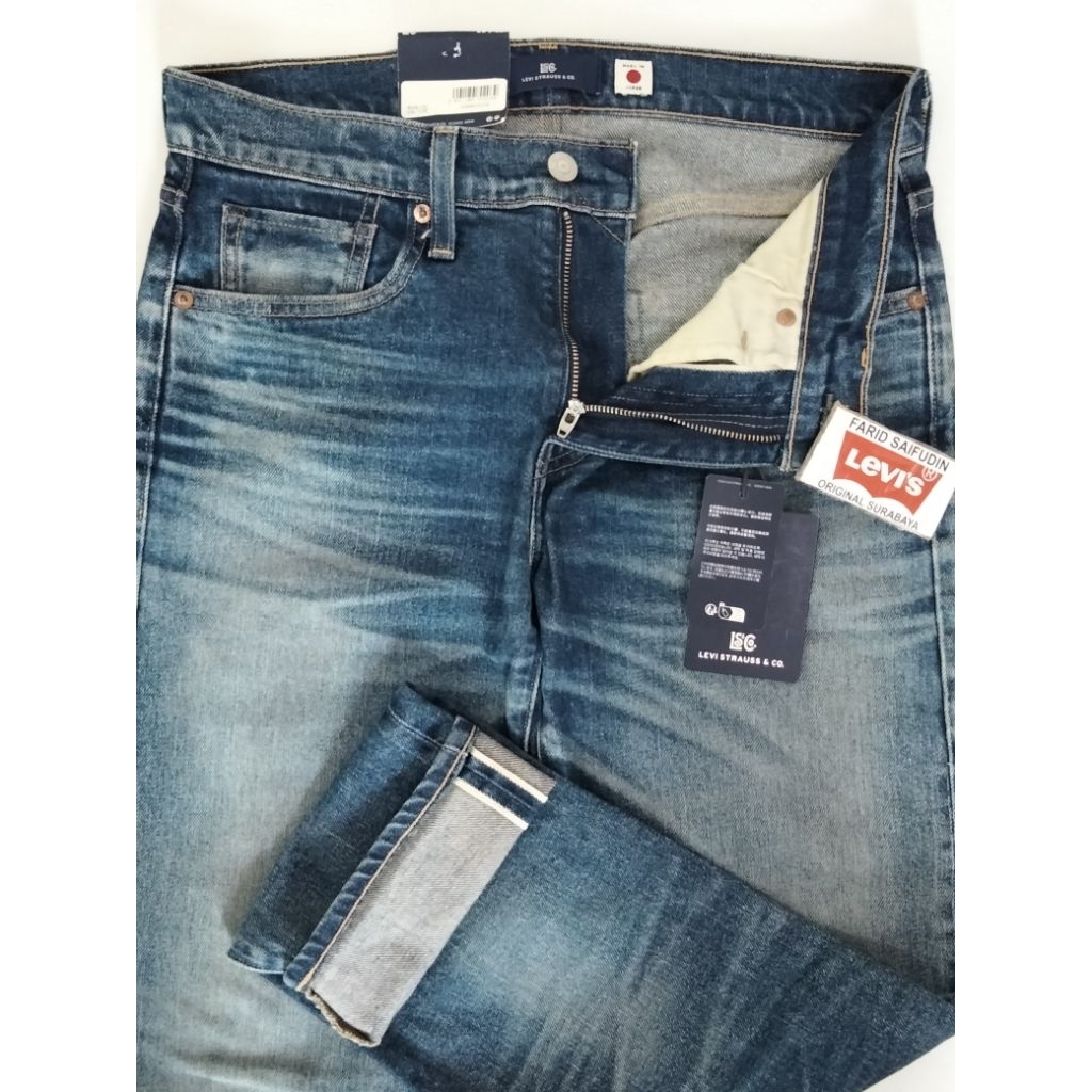 NEW ARRIVAL Le vi's Blue Tab 502 Taper Fit Jeans - JAPAN SELVEDGE
