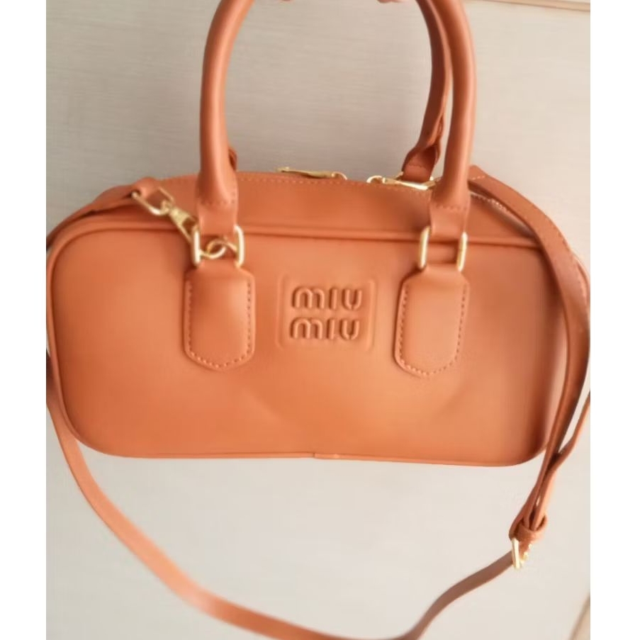 Tas Miu Miu mirror kulit asli