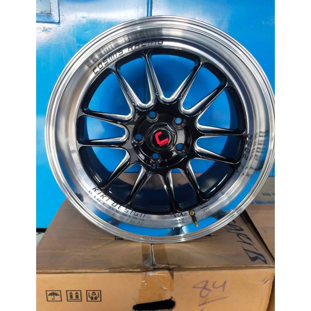 Velg R18 Cosmic pcd 5x114