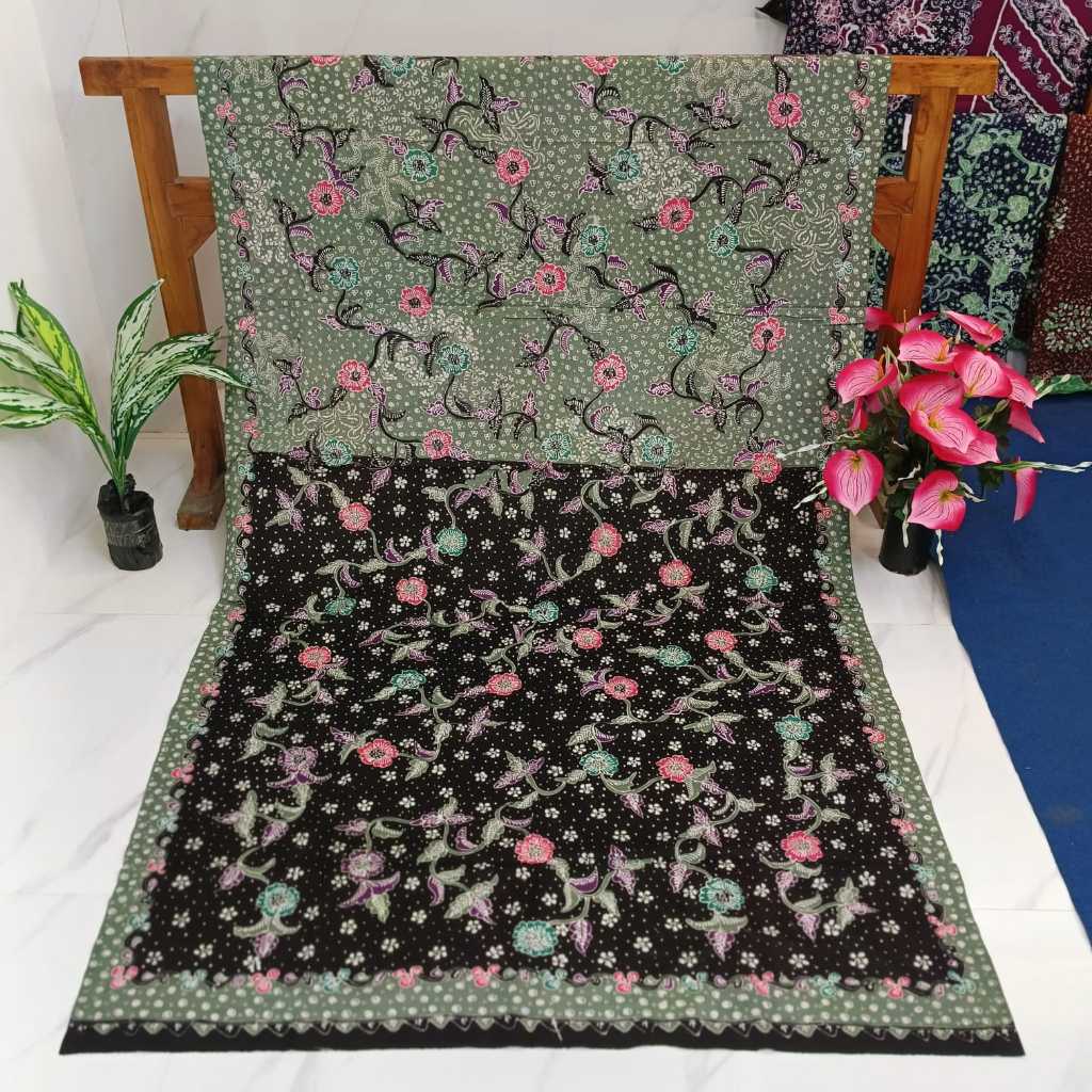 KAIN I BATIK TULIS LASEM, BATIK TRIWARNA, BATIK 3 WARNA, BATIK PAGI SORE, BATIK MOTIF BUNGA SEKAR JA