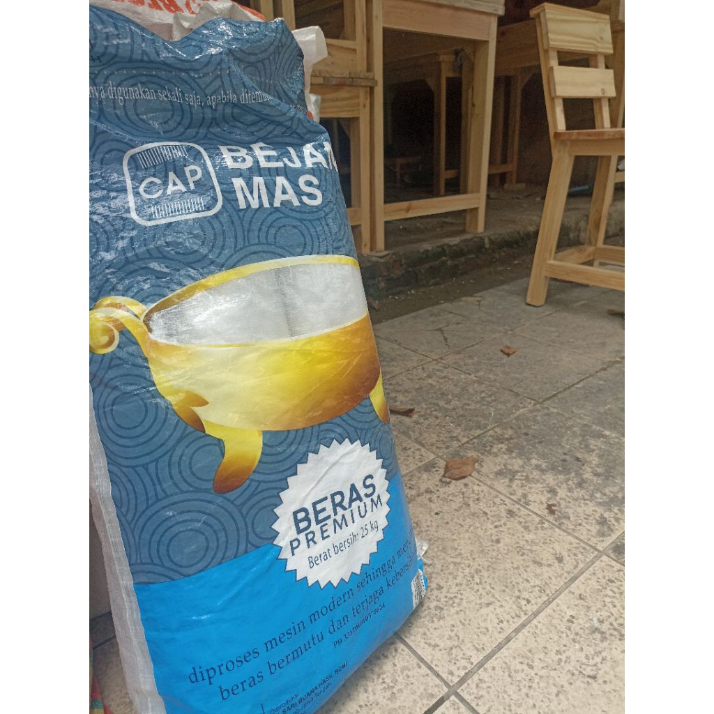 karung plastik isi 50 pcs bekas beras laminasi beras 25 kg