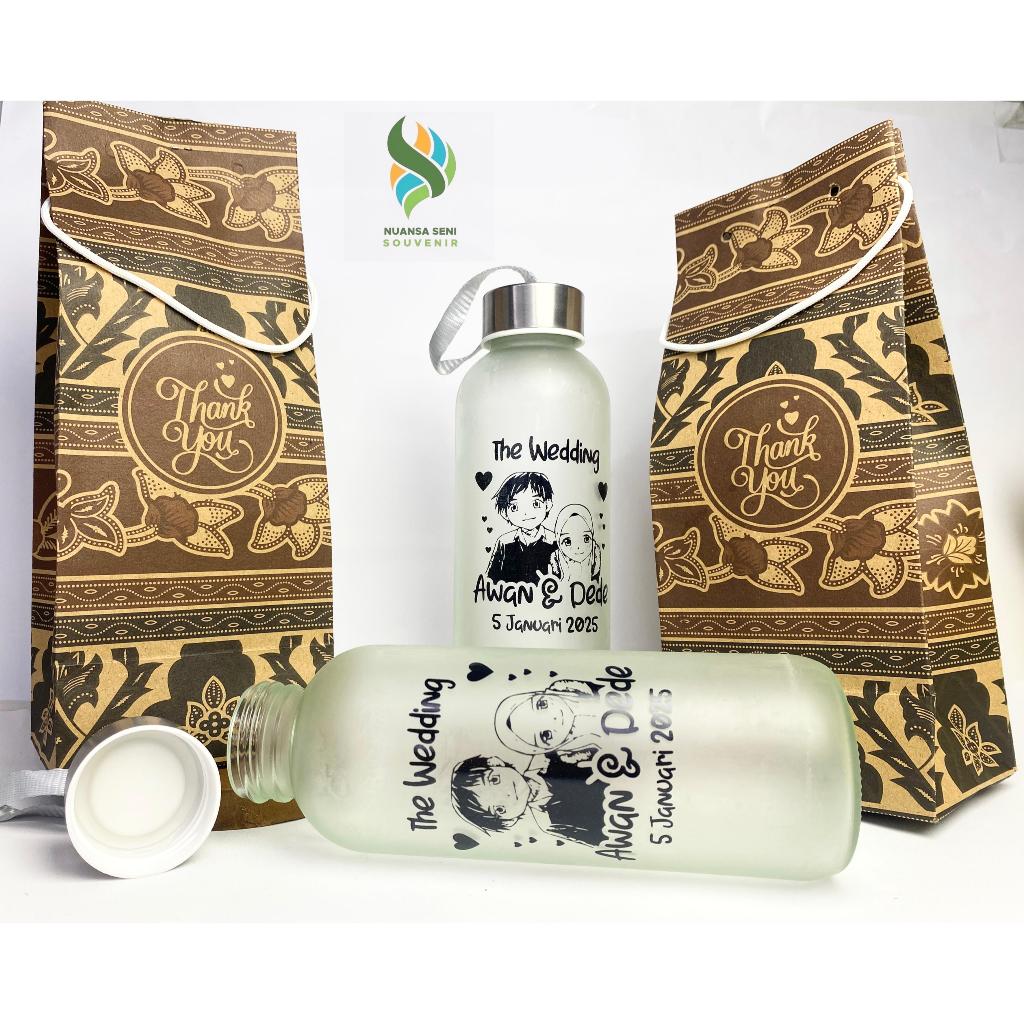 

Souvenir Paper Bag Botol Minum 400ml KantongTumbler Kemasan Dus Box Termos Motif Batik