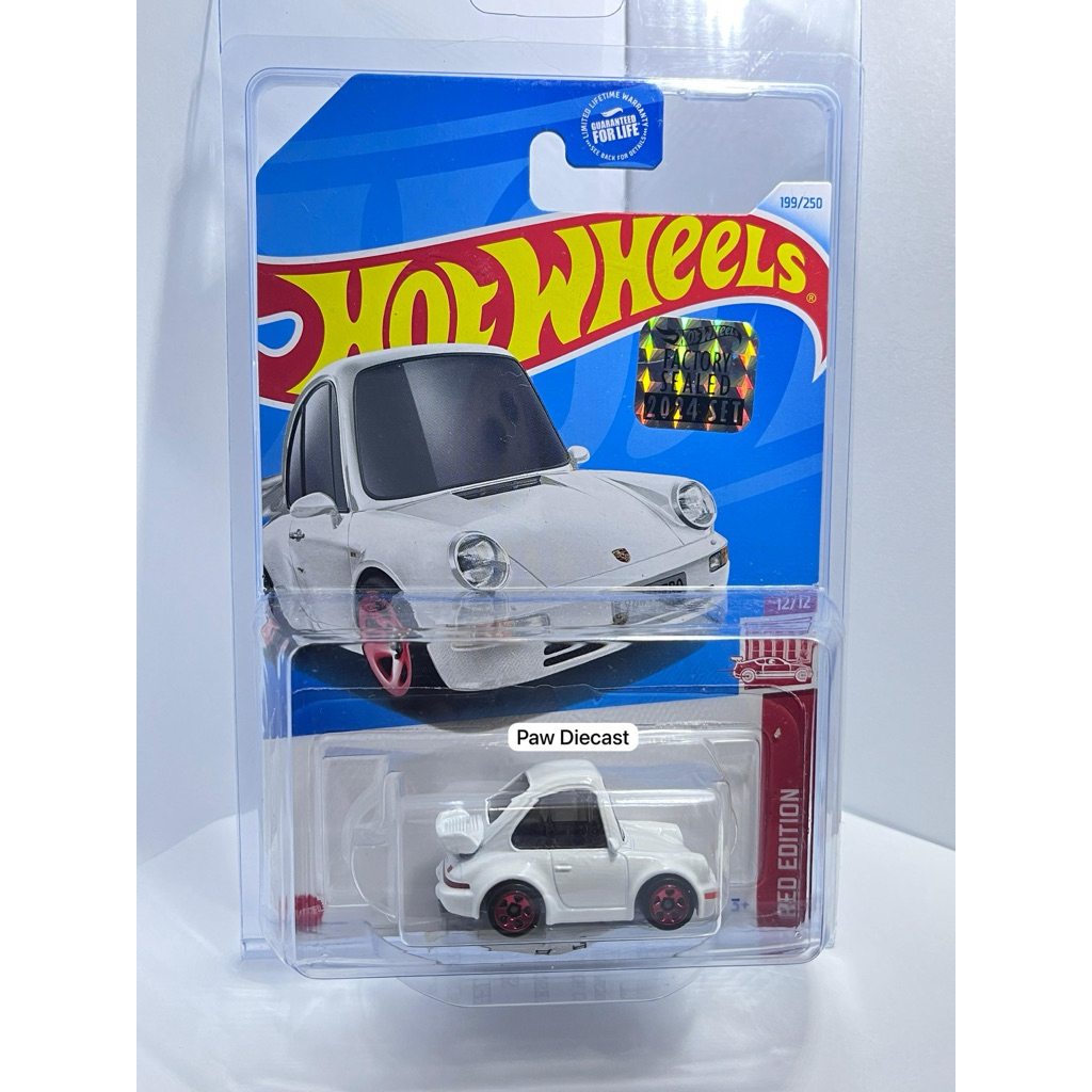 HOTWHEELS RED EDITION PORSCHE TOONED  FACTORY SEALED (FREE PROTECTOR)