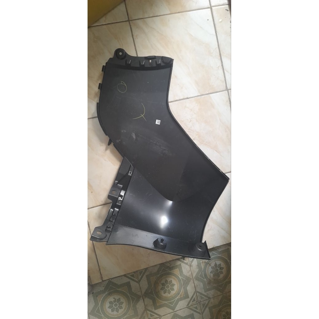 extention bemper rush 2020 kanan