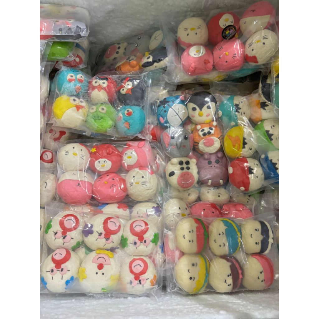 

Bakpao karakter lucu isi coklat 6pcs