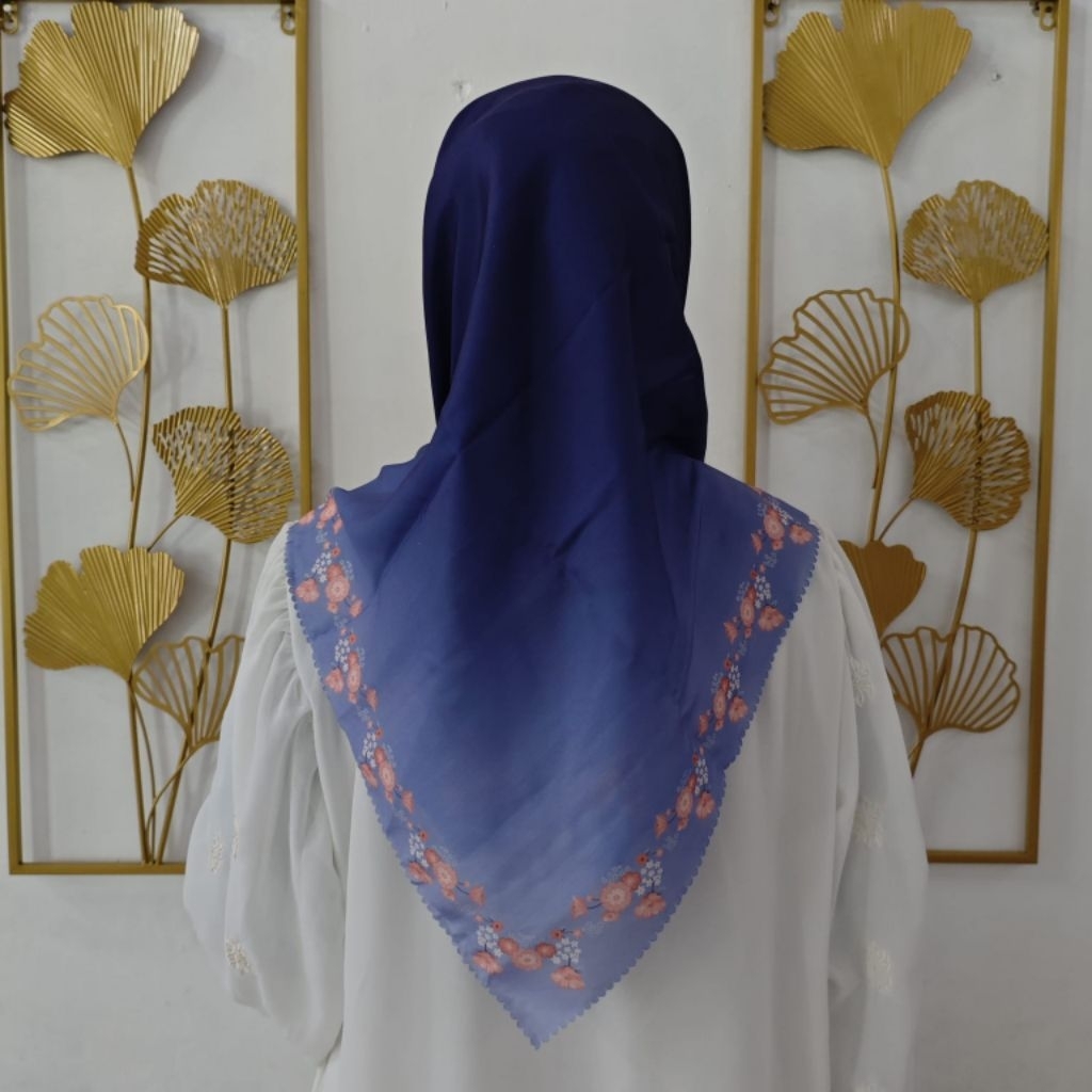 Hijab Segi Empat Motif Bunga Merah Hitam Maruun Ungu Coklat Denim
