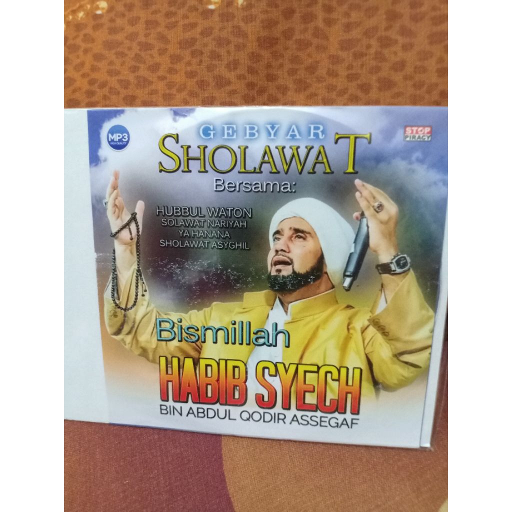 MP3 GEBYAR SHOLAWAT HABIB SYECH HUBBUL WATON