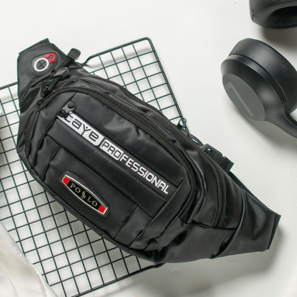 Tas Selempang Pria / Tas Waistbag Pria Dengan 4 Resleting Original