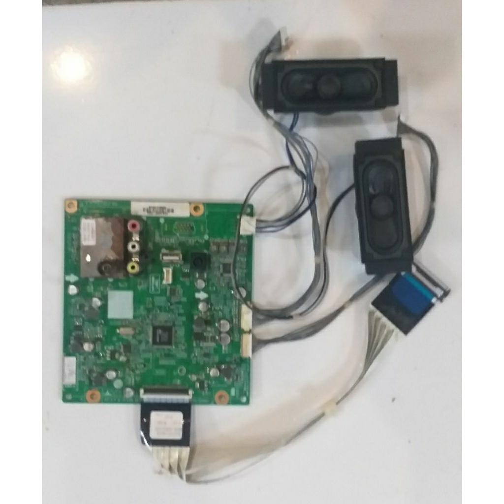 Mesin Televisi LED LG 22LN4000 Normal. Second