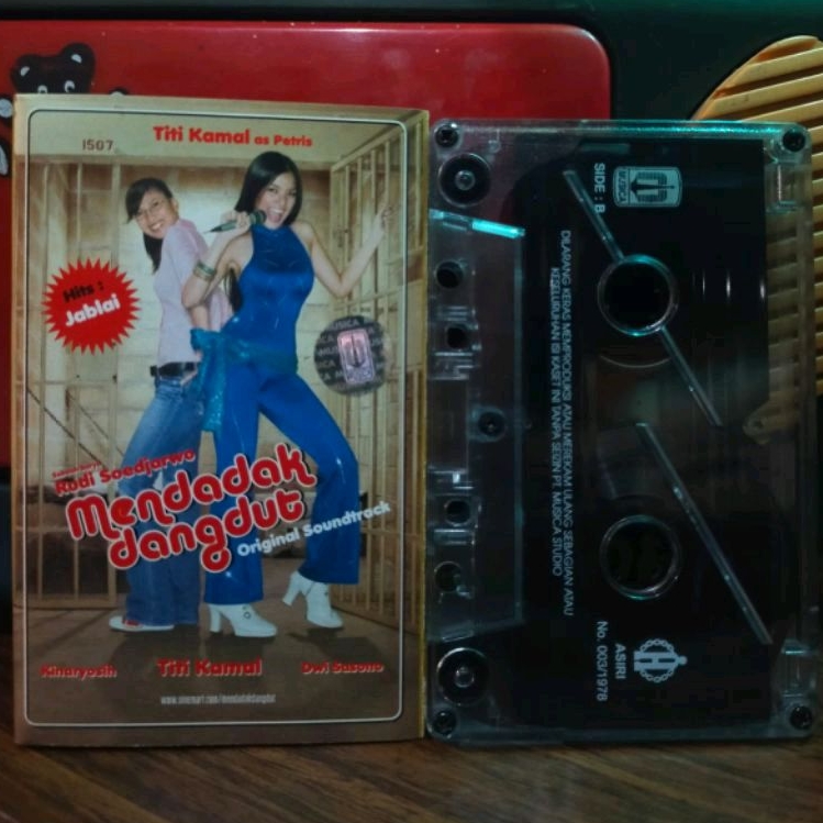 kaset pita Mendadak dangdut original soundtrack