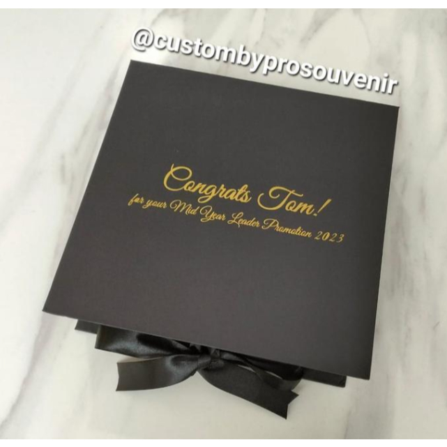 Gift Set Tumbler Pen Notebook Hampers Souvenir custom nama logo