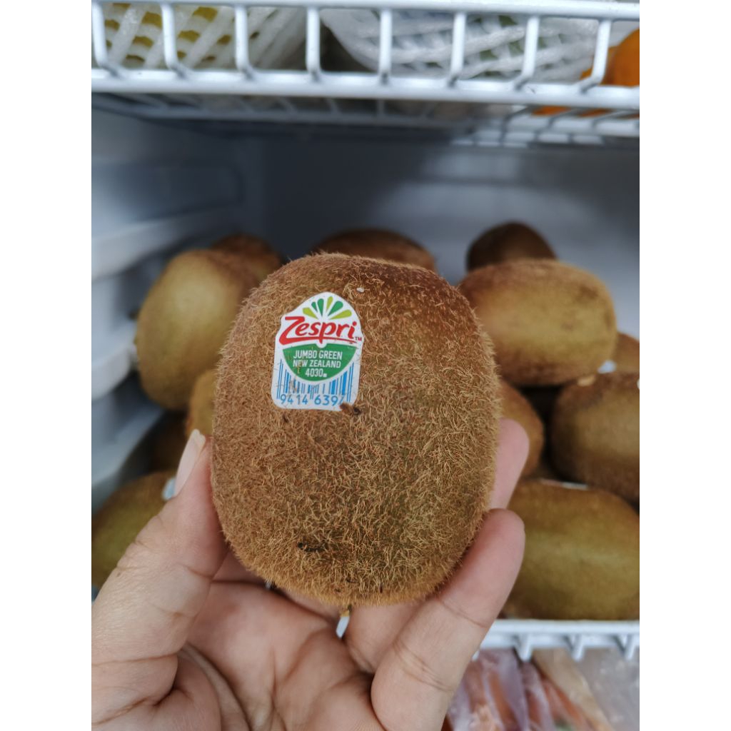 

Buah Kiwi Hijau Zespri Murah 1kg