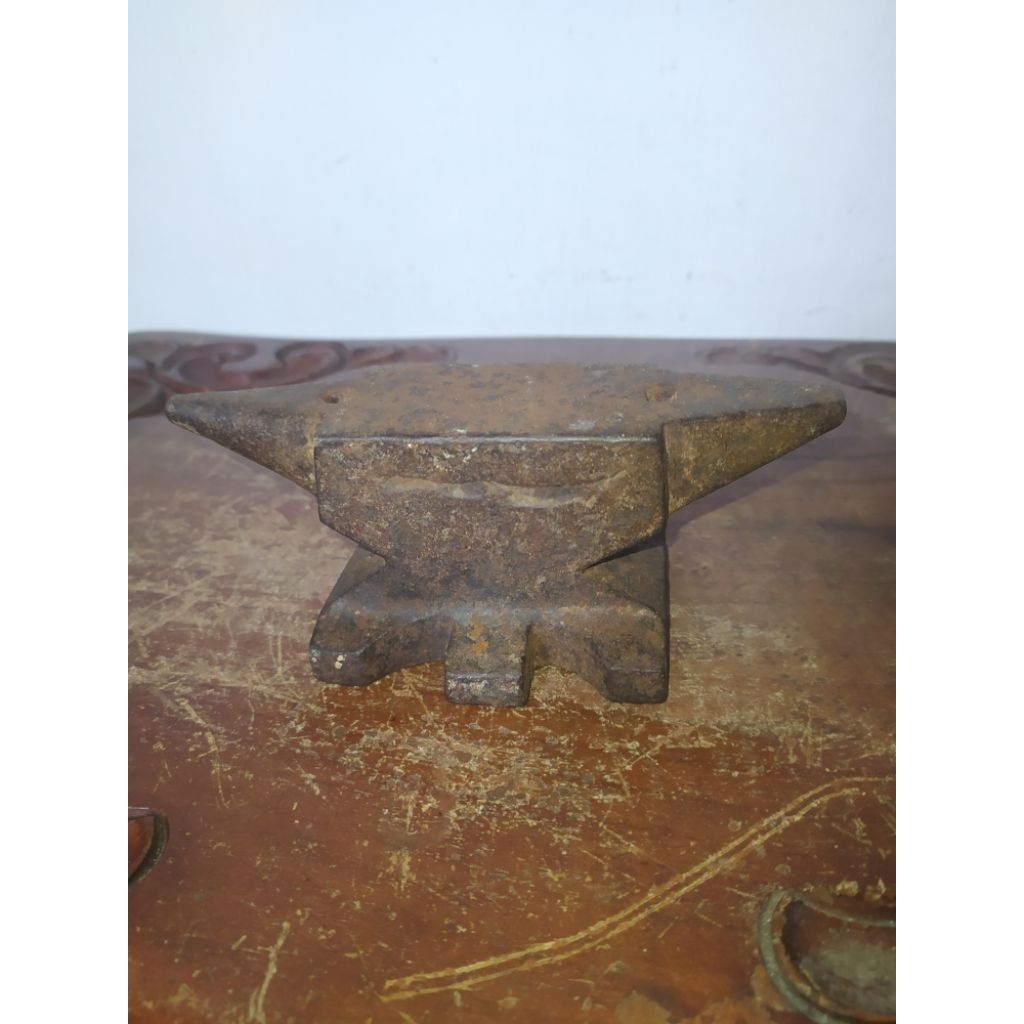 Paron/Anvil Mini Antik Jadul Besi Lawasan
