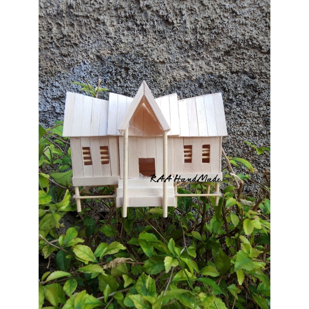 miniatur rumah adat gadang padang stik eskrim LED