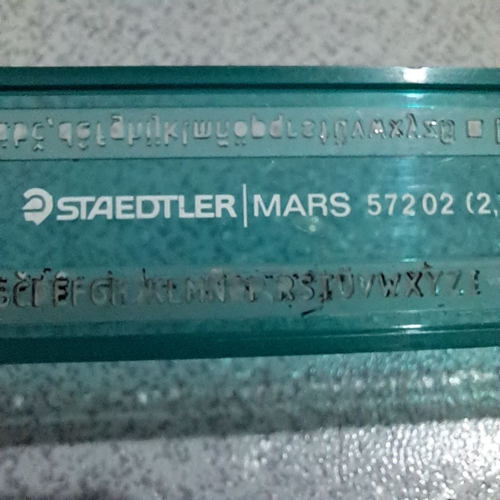 

Cetakan pola lettering guide huruf angka Staedtler Mars 572 02 2,5 mm buatan Jerman